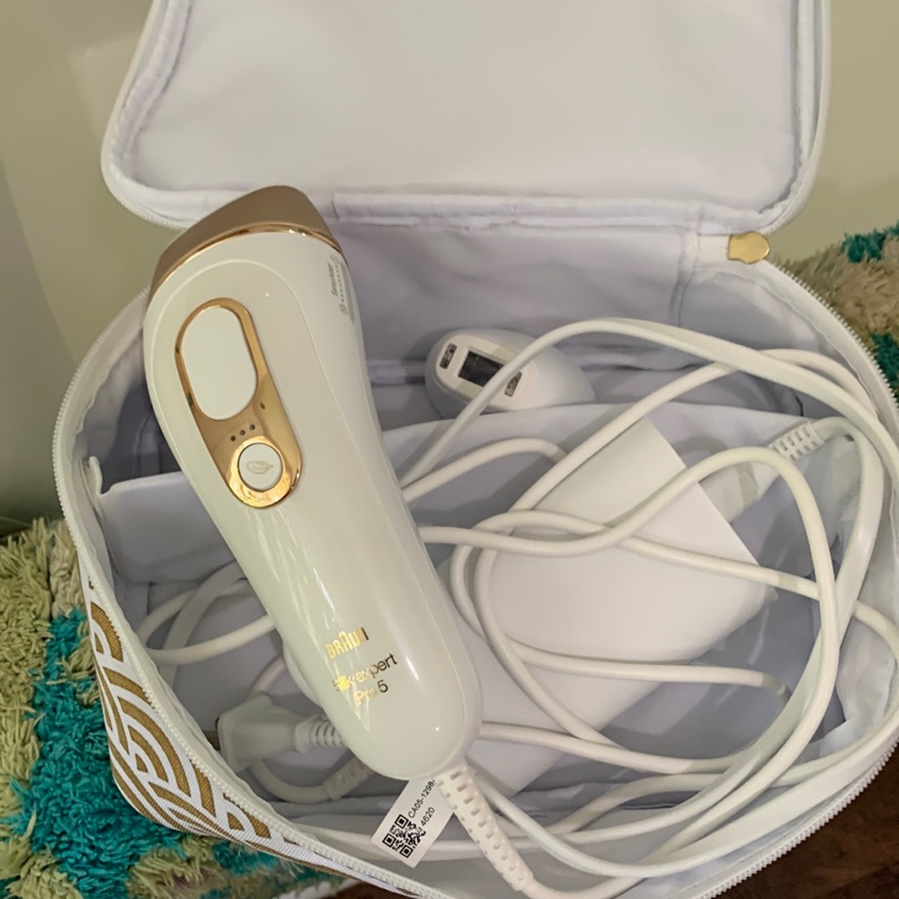 BRAUN Silk Expert Pro5 IPL machine